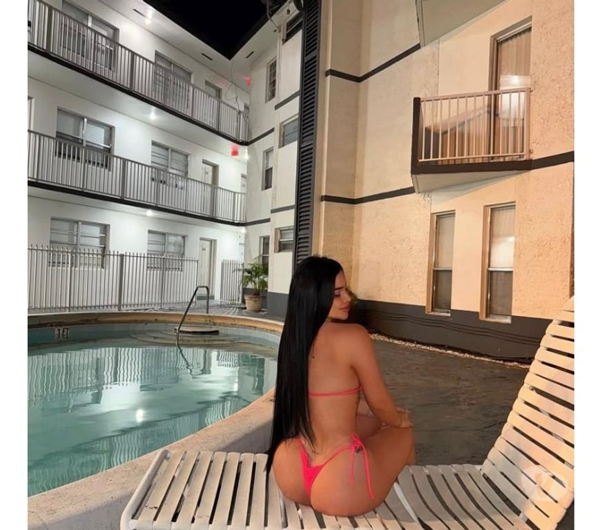 Escorts East London Canning Town - East London - Photos for 💋DALILA Real Brazilian Babe 😈 Big Booty & Kinky Vibes