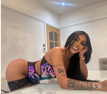  Escorts & Erotic Massage Luton Town Centre Luton - Photos for Lia🇧🇷Hot & Wild