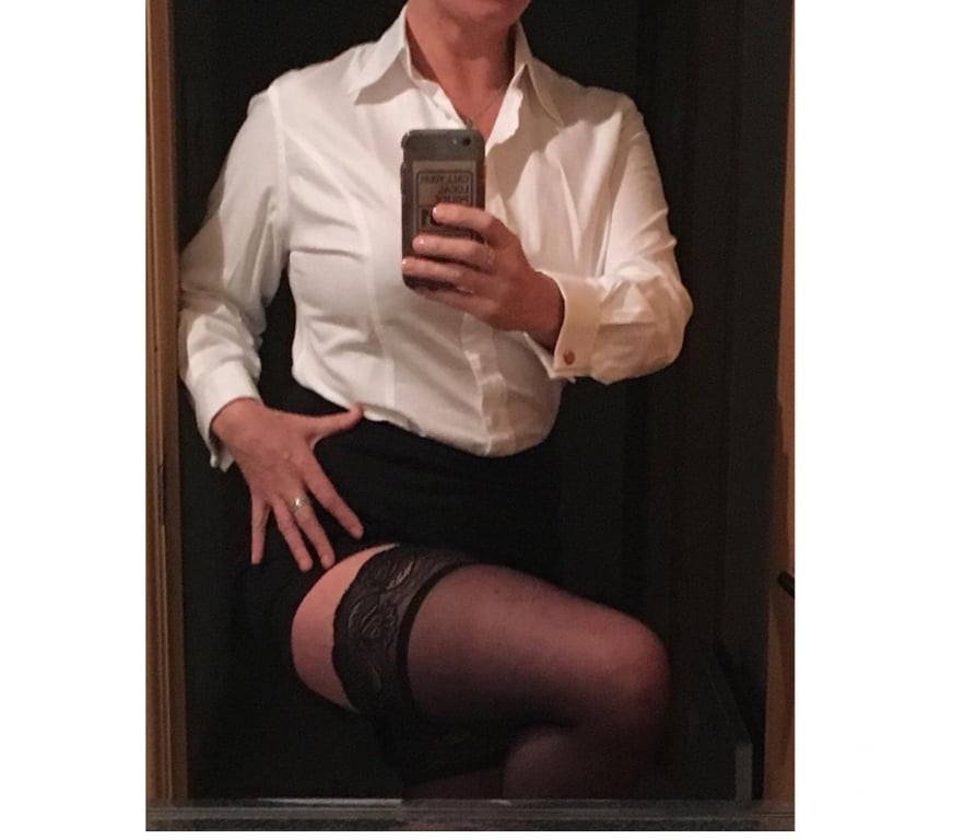 Escorts Fife Dunfermline - Fife - Photos for Luciana Stunning Mature