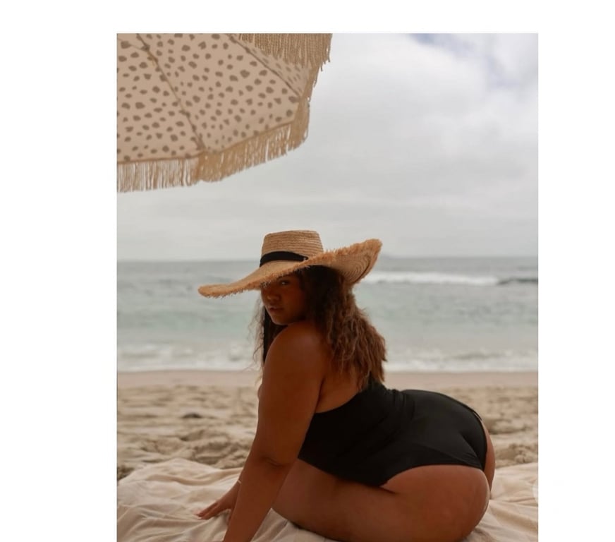 Escorts West Midlands Walsall - Photos for flirtatious, friendly, cheerful girl👄💄🥰