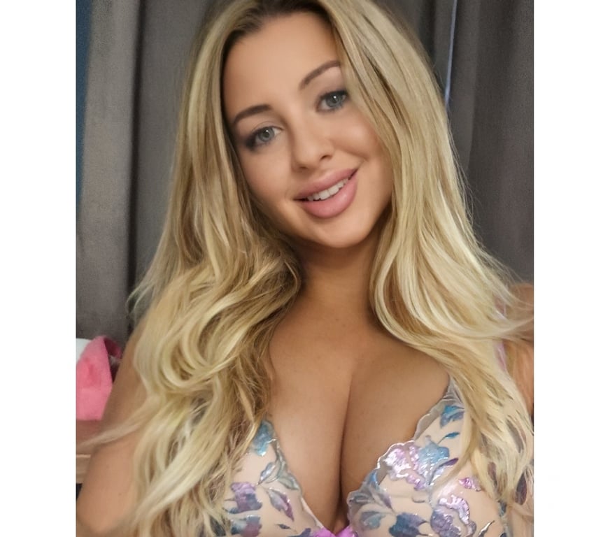 Escorts Gloucestershire Cheltenham - Photos for Want to relax no stress no hurry and enjoy a good time