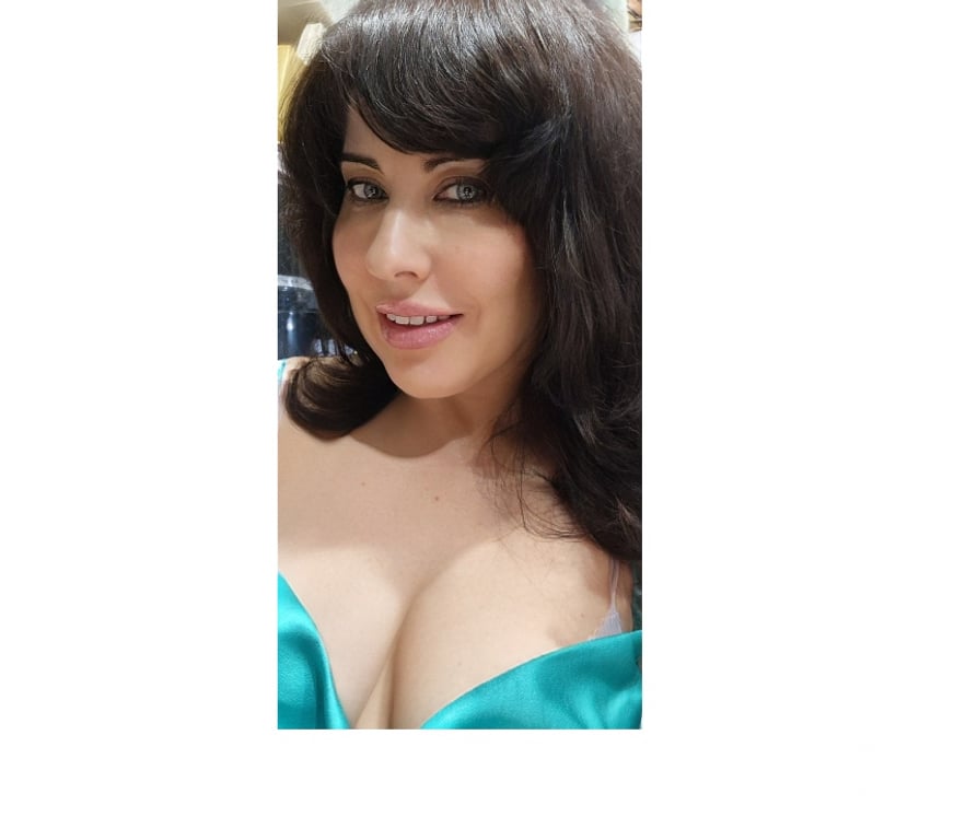 Escorts West London Hillingdon - Photos for Full body massage ,relaxing erotic massage plus fun