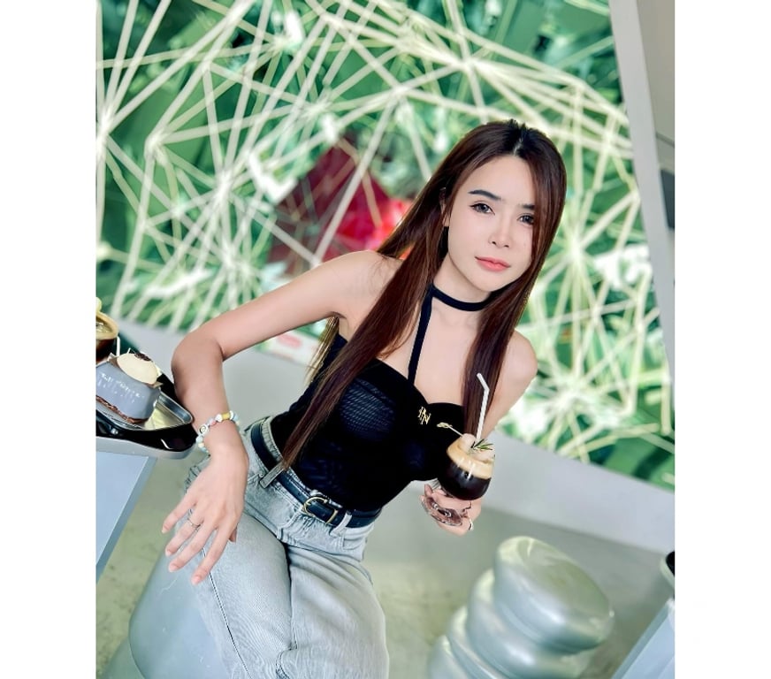 Escorts North Northamptonshire Kettering - North Northamptonshire - Photos for INDEPENDENT Nanny ASIAN THAI THAILAND 07304220332