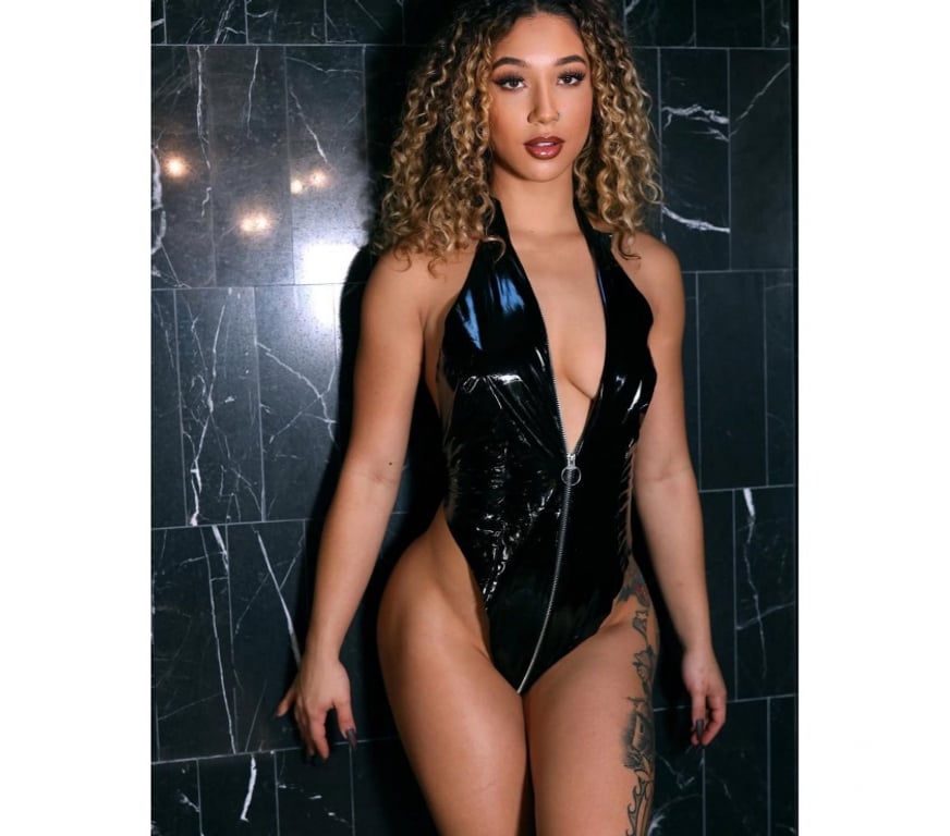 Escorts Central London Marylebone - Central London - Photos for Willow amazing natural body .