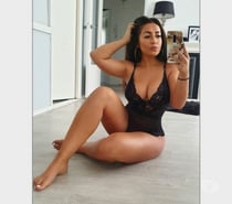SONYA FOOT FETISH NURU MASAGE PARTY 🥳