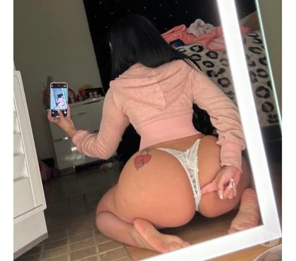 Escorts Canary Wharf East London - Photos for 🍑 Big 🍑 Queen of 👅 😈 Book Now 📲