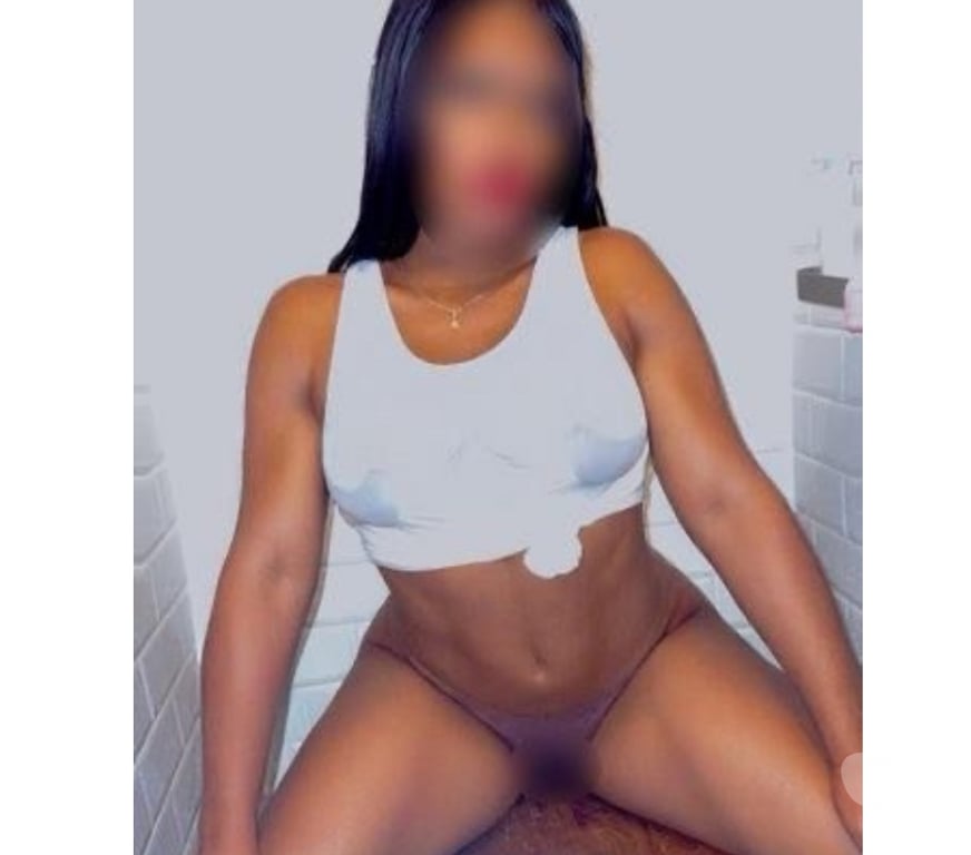 Escorts West Sussex Crawley - Photos for 🥰😘new girl dani 😍space latina