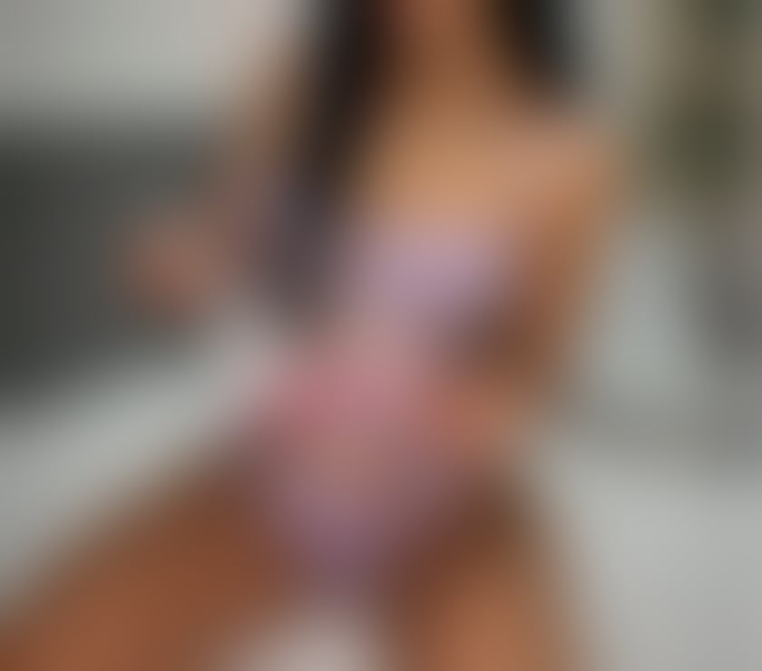 Escorts Central London Belgravia - Central London - Photos for ONLY OUTCALL hot girl xxxx