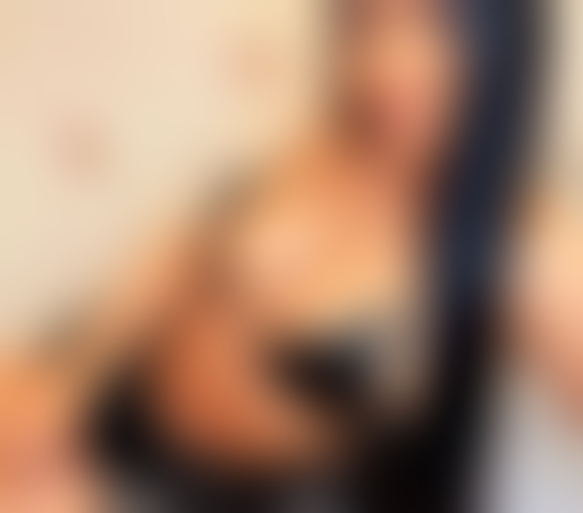 Escorts Newcastle City Centre Newcastle upon Tyne - Photos for PARTY GIRL🍾🔞🤙OUTCALL %INCALL