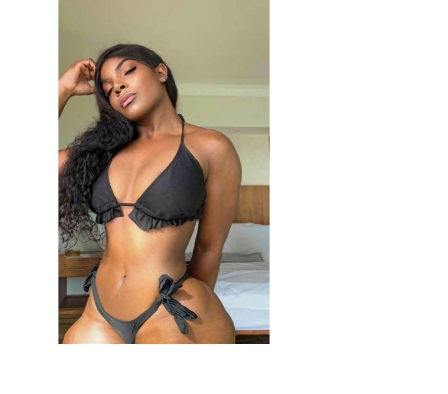 Escorts Hampshire Rushmoor - Photos for Ambar NEW HOT REAL PARTY GIRL 🔞🎀🍾