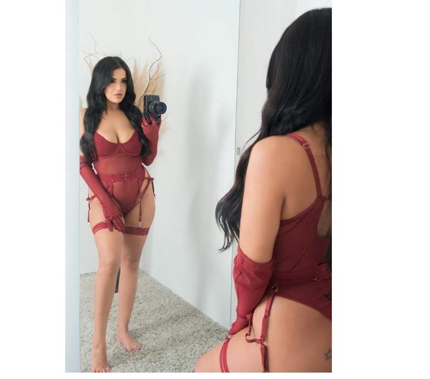Escorts West Midlands Birmingham - Photos for 🇧🇷 Brazilian Hot party 🥳 Ariela Miller
