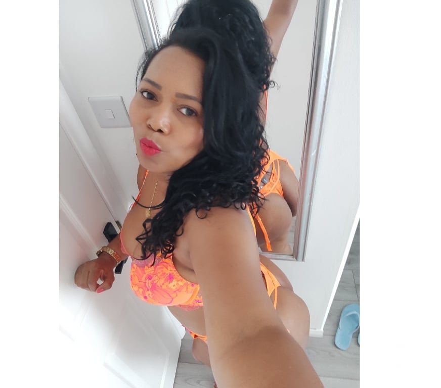 Escorts East London Pudding Mill Lane - DLR Station - East London - Photos for Rossi Back 07732189979
