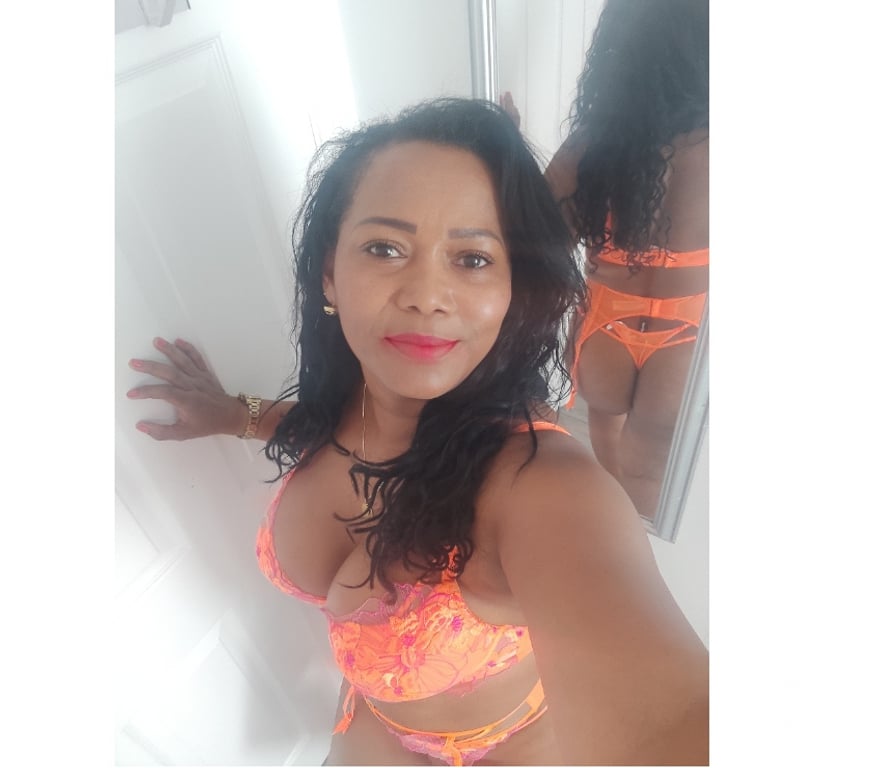 Escorts East London Pudding Mill Lane - DLR Station - East London - Photos for Rossi Back 07732189979