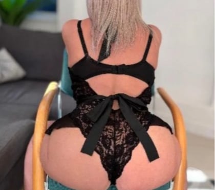 Escorts and Massages Stratford High Street East London - Photos for New bomb in your aria 💣💣💣