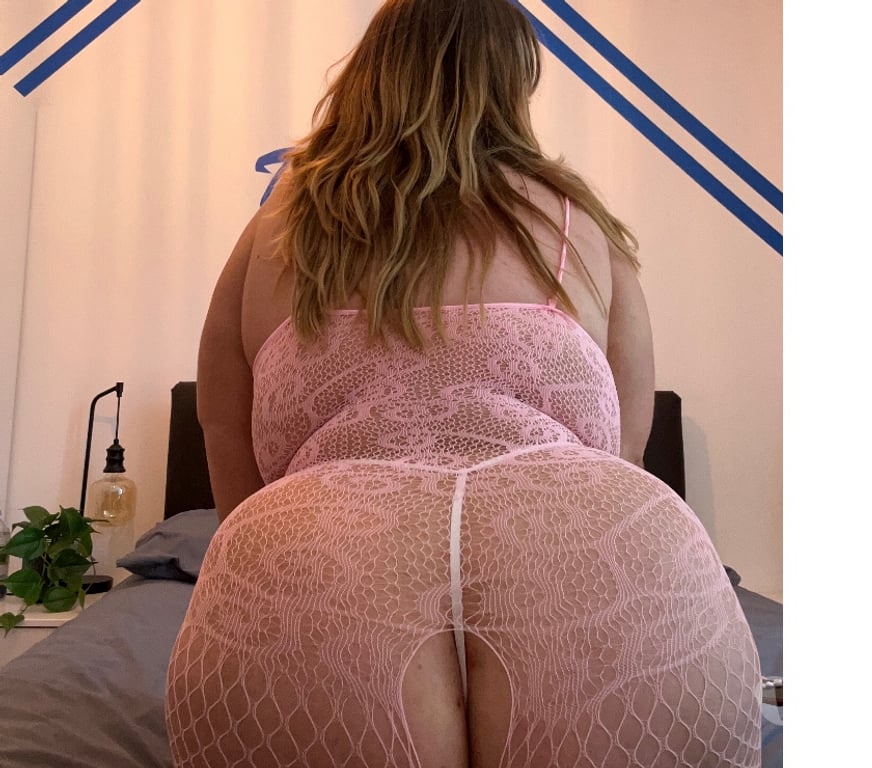 Escorts South East London Woolwich - South East London - Photos for YORKSHIRE GIRL CHELSEA, BRITISH BBW