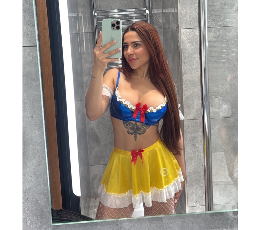 Escorts Hampshire Southampton - Photos for CHANEL Girlfriend ❤️🔥and Party Girl 🍾🍾