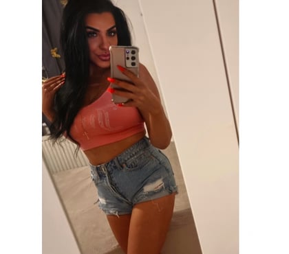  Escorts Harrow Weald Harrow - Photos for SWETT GIRL!!HARROW !!CALL ME