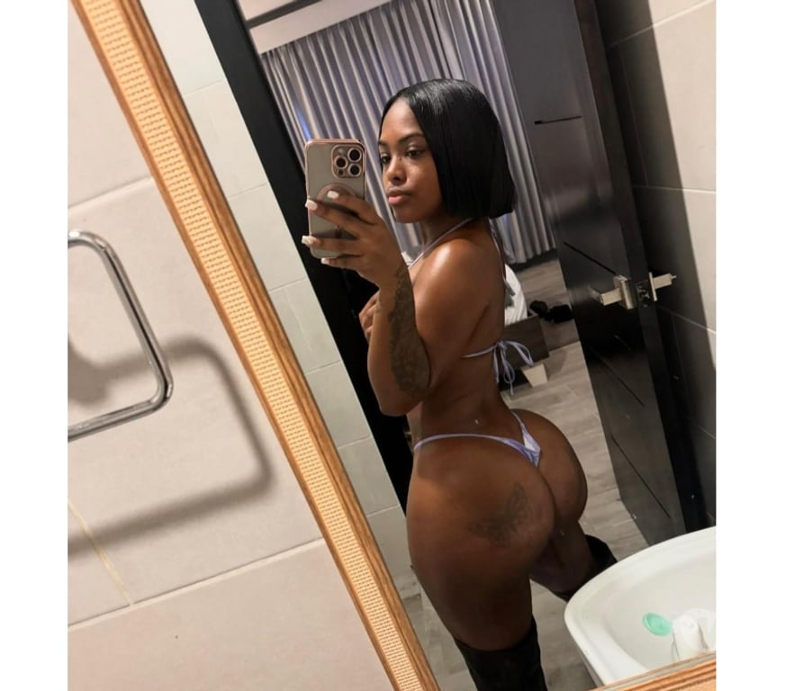 Escorts South West London Stockwell - South West London - Photos for Im Viviana ๐ต๐ท๐ Horny, Very Sweet. ๐ฅต
