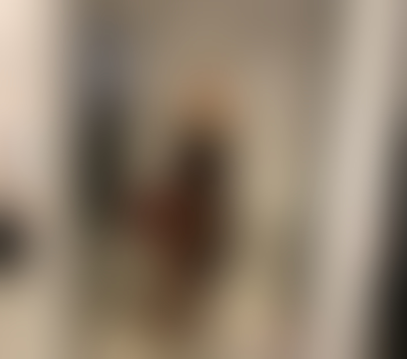 Escorts and Massages Canary Wharf East London - Photos for Emma New In Town Italian 21 call and check!!