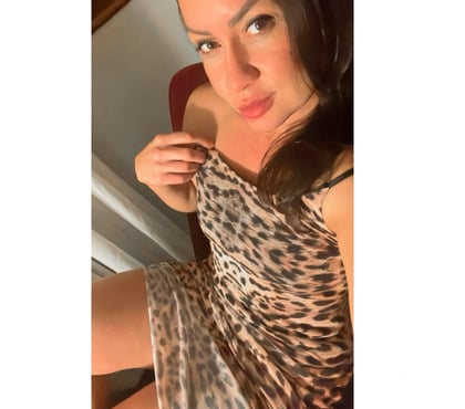  Escorts Exeter City Centre Exeter - Photos for Lia Valli - Presence, Pleasure & Suble Connection