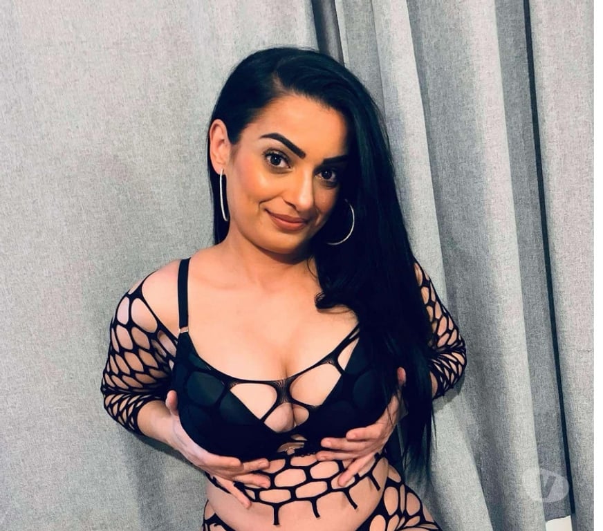 Escorts North West London Harrow - Photos for SEXY MAYA IN HARROW ! ππ 07301729083 ππ
