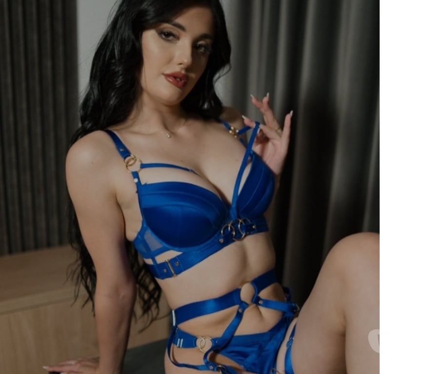 Escorts North West London Harrow - Photos for Denissa๐full gfe๐