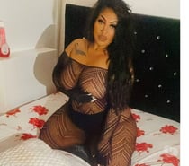 Melisa new luton full services