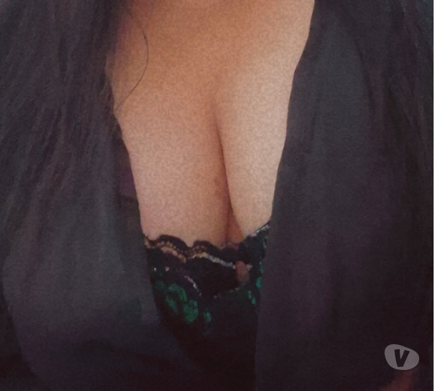 Escorts West Yorkshire Kirklees - Photos for Pakistani BBW Alysha Hussain