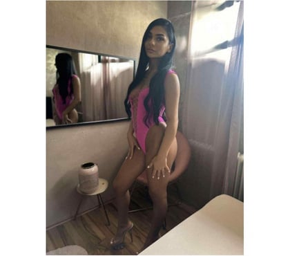 Escort Bradford City Centre Bradford - Photos for Emma now in town ❤️🩷