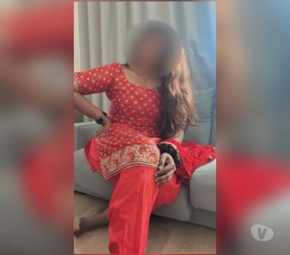 Escorts Hounslow Town Centre Hounslow - Photos for Asian Indian Tamil Girl Neela New in Hounslow 🇮🇳