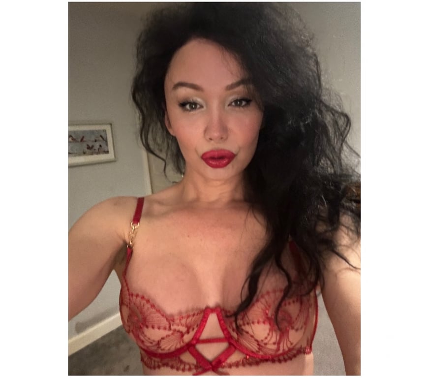 Trans Escorts Merseyside Liverpool - Photos for 🟪🟦ALLURING INDULGE MILF TS ..Ready to teach 🔥✅
