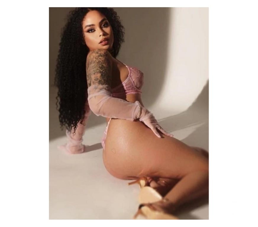 Escorts Bedfordshire Luton - Photos for Bella Hot girl💯