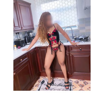  Escorts Watford Town Centre Watford - Photos for Leyla ❣❣ 💥 sexy brunette 💥 PARTY GIRL ❤️