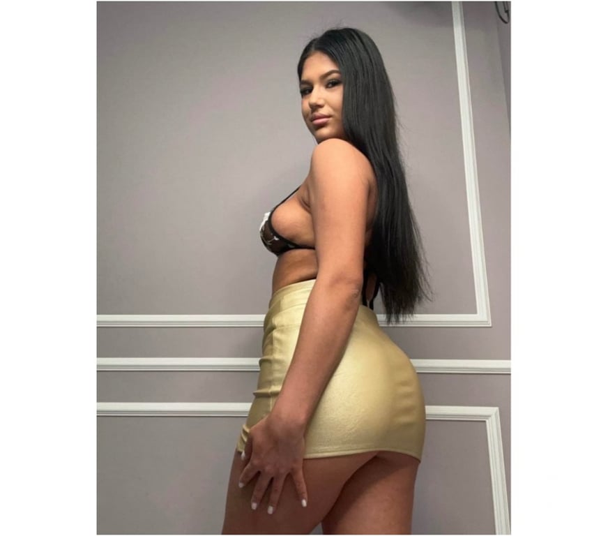 Escorts Hertfordshire Stevenage - Photos for 🔥🔞PARTY GIRL🔞NO RUSH 🔞HOT GIRL🔞.Out& inn