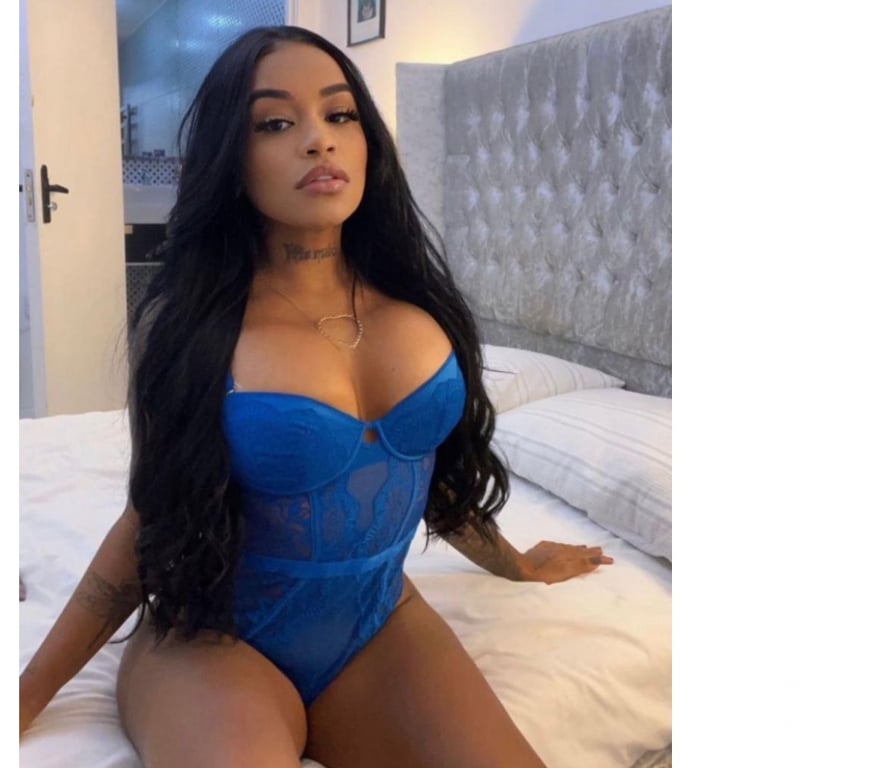 Escorts Wiltshire Swindon - Photos for Gabrielle paty girl 🇧🇷 el best owo best party 🔥