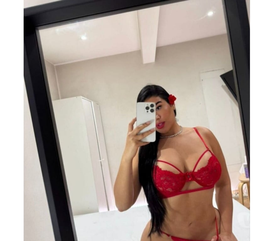 Escorts South East London Plumstead - South East London - Photos for Latina 👉party girl🥳 hot 🔥 Melany