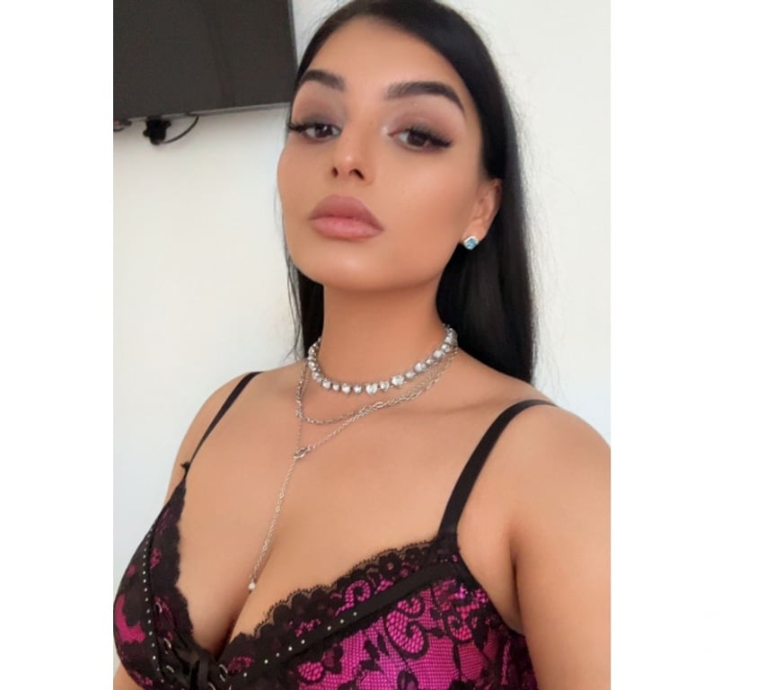 Escorts Warrington Warrington Town Centre - Warrington - Photos for Welcome to My Profile Where Luxury Meets Desire