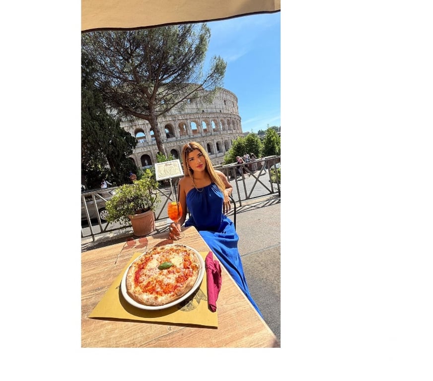 Escorts South West London Haydons Road - South West London - Photos for ❤️ Warm, genuine moments with a sweet Brazilin Girl