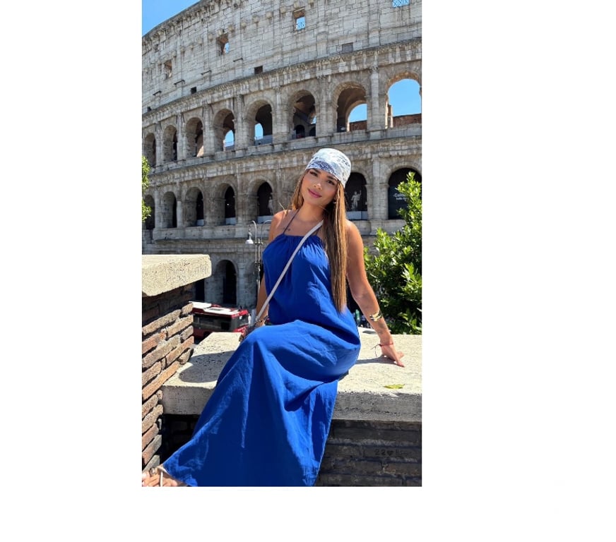 Escorts South West London Merton Park Station - South West London - Photos for Kind energy, smooth embrace, meaningful bond 💫💋
