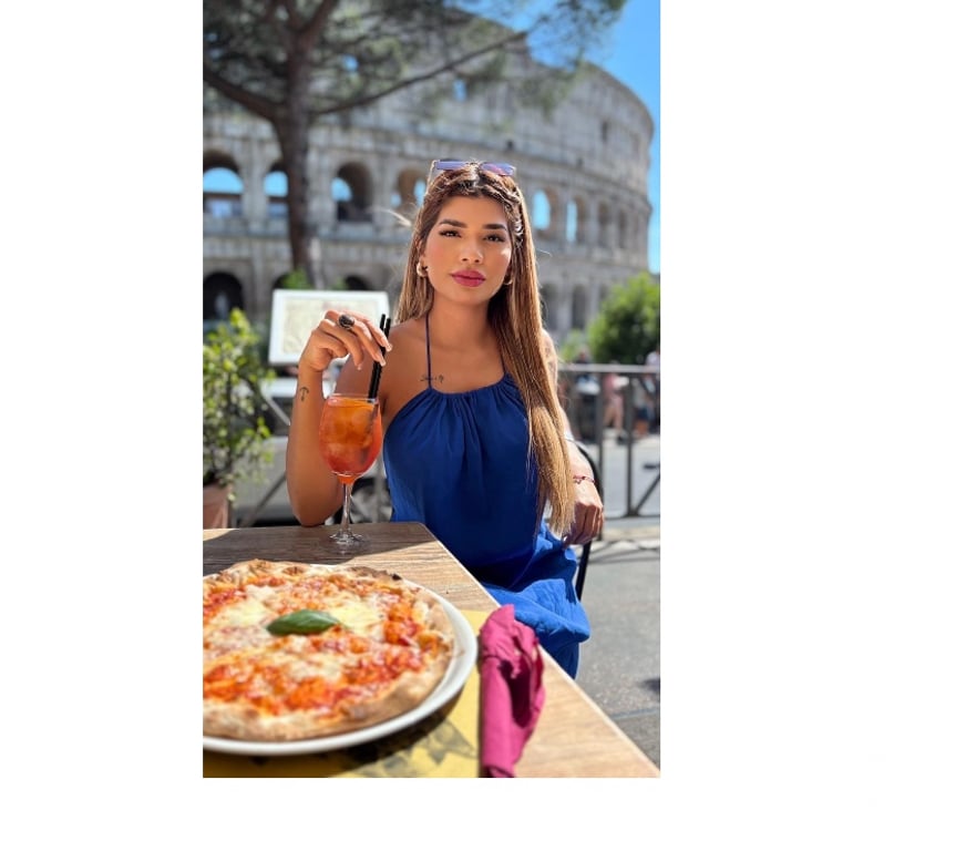 Escorts South West London Merton Park Station - South West London - Photos for Kind energy, smooth embrace, meaningful bond 💫💋