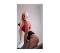 Aryana just outcall party girls