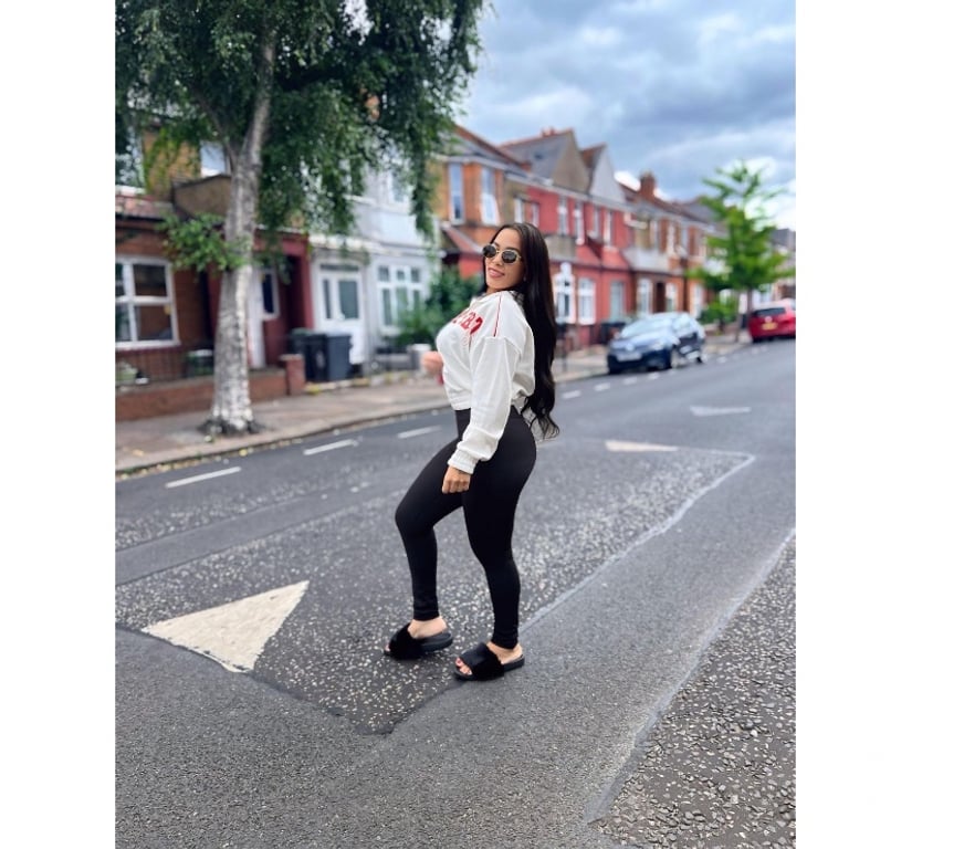 Escorts South West London Haydons Road - South West London - Photos for Gentle vibe, warm hold, deep connection 🌙💞
