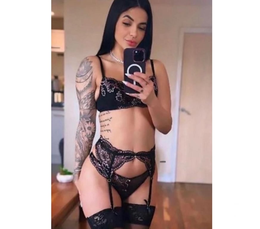 Escorts East London Canary Wharf - East London - Photos for REAL PICTURES 🔥mel brazil 😈 super hot gfe p4rty