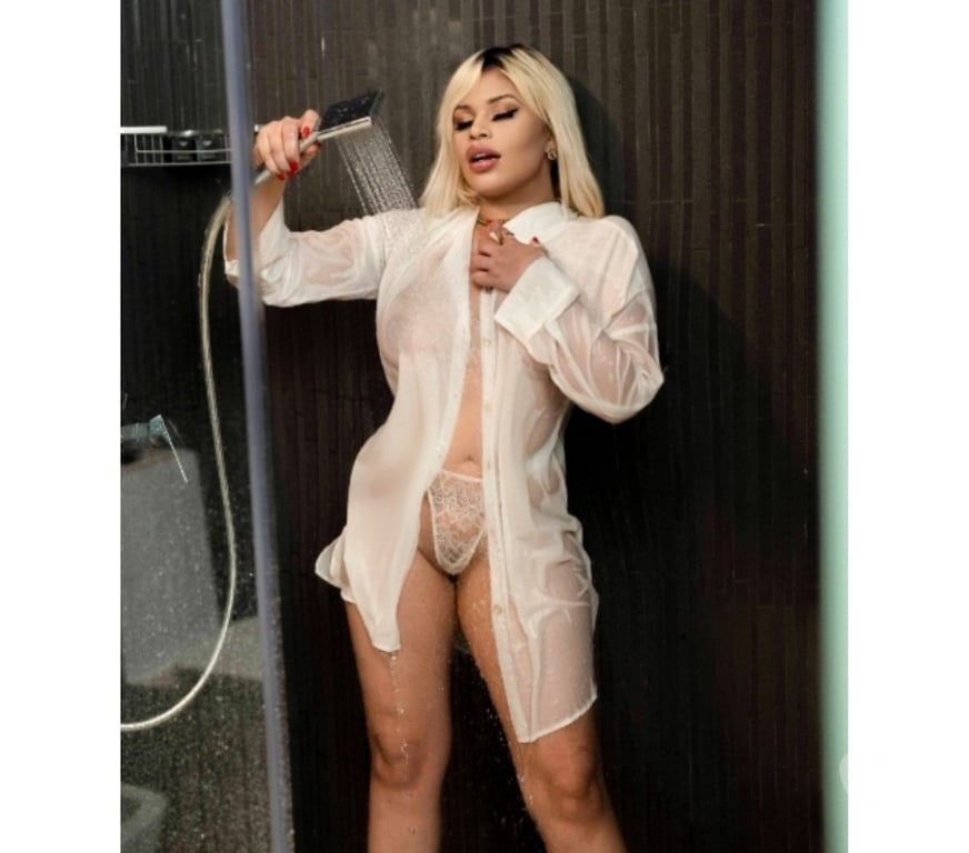 Escorts North London Wood Green - North London - Photos for 🍾❤️🔥BEST GFE LATINA 💋 incall ⭐️PARTY