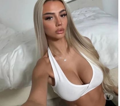  Escorts Horsham Town Centre Horsham - Photos for ANNA 👅 QUEEN OF BJ INCALL OUT CALL REAL ENJOY 🫦