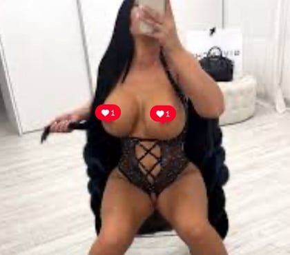 Escorts Laindon Basildon - Photos for NEW IN TOWN CASSIE 💯❤️