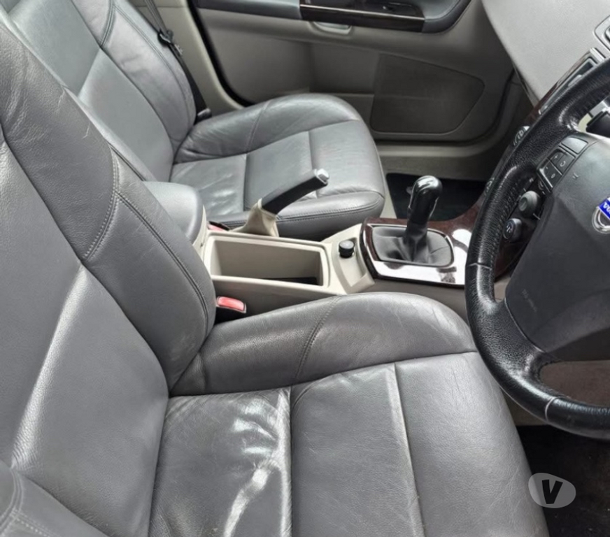 used cars for sale Lincolnshire South Holland - Photos for Volvo v50 2007 petrol