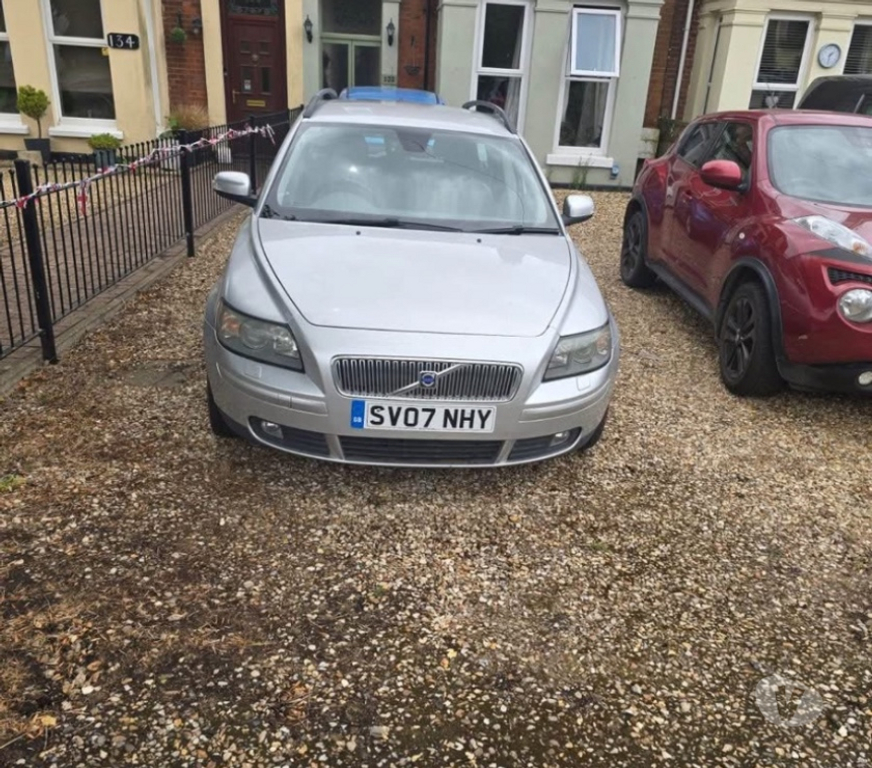 used cars for sale Lincolnshire South Holland - Photos for Volvo v50 2007 petrol