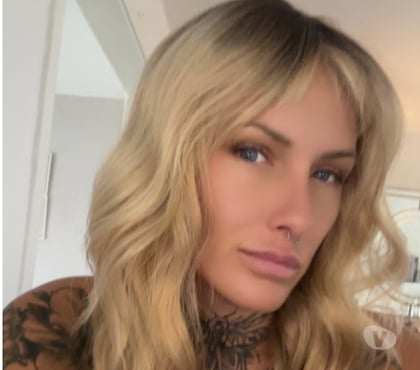 Escort Darlington Town Centre Darlington - Photos for Fully English tattooed