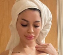 Brunette • 23 – Real & Discreet